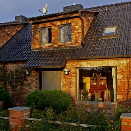 Ferienwohnung In Peetzig Am See Angermunde Extérieur photo