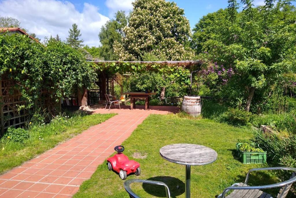 Ferienwohnung In Peetzig Am See Angermunde Extérieur photo