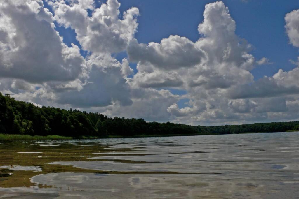Ferienwohnung In Peetzig Am See Angermunde Extérieur photo